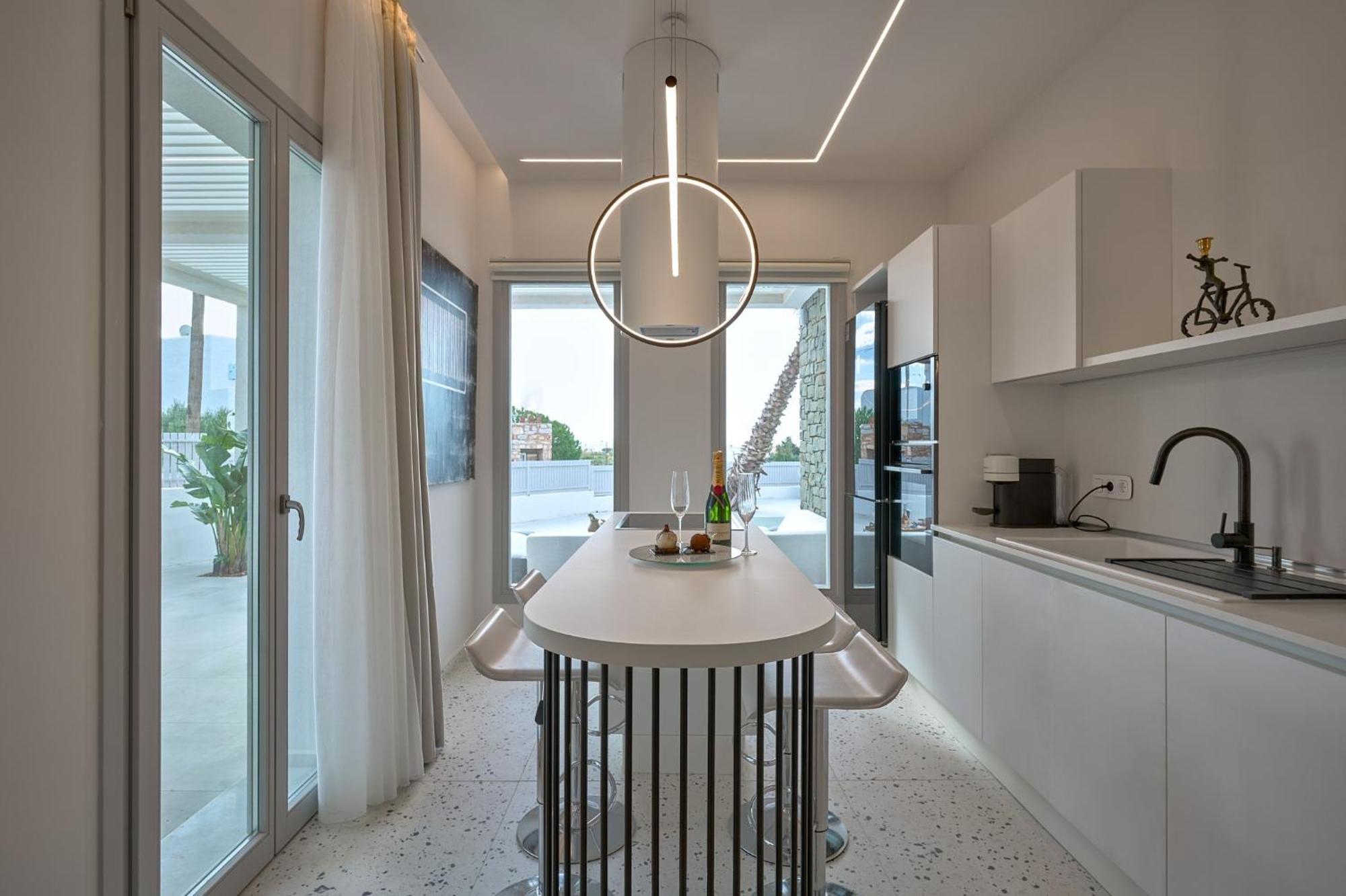 Helius Villas Alikí Exteriör bild